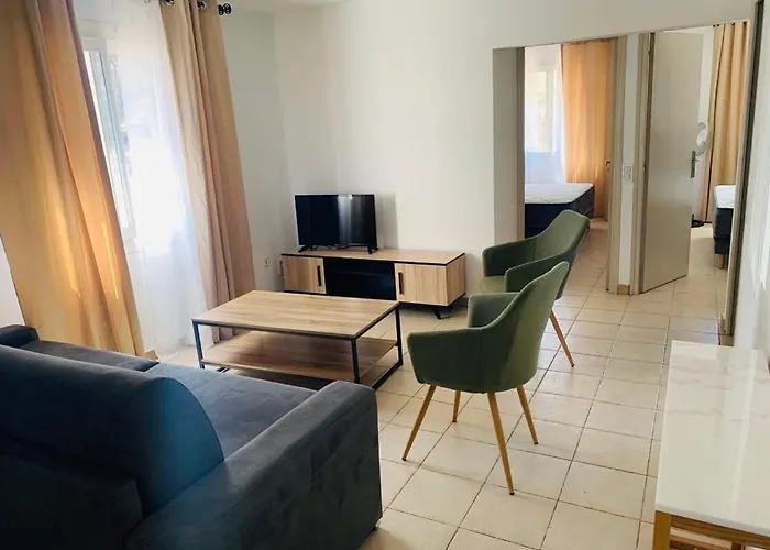 Filippi Aparthotel 3*